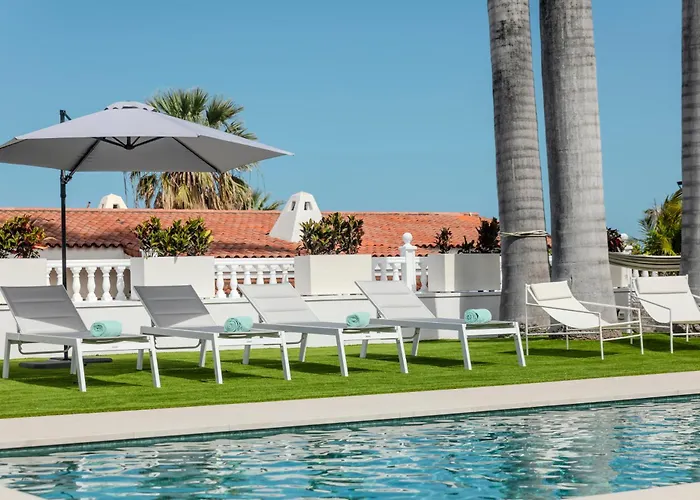 Luxury Teide View, Pool, Sauna & Golf Dağ evi