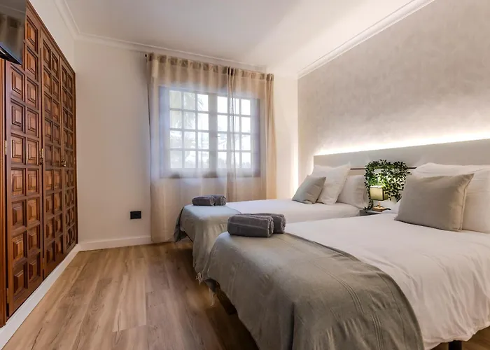 Dağ evi Luxury Teide View, Pool, Sauna & Golf