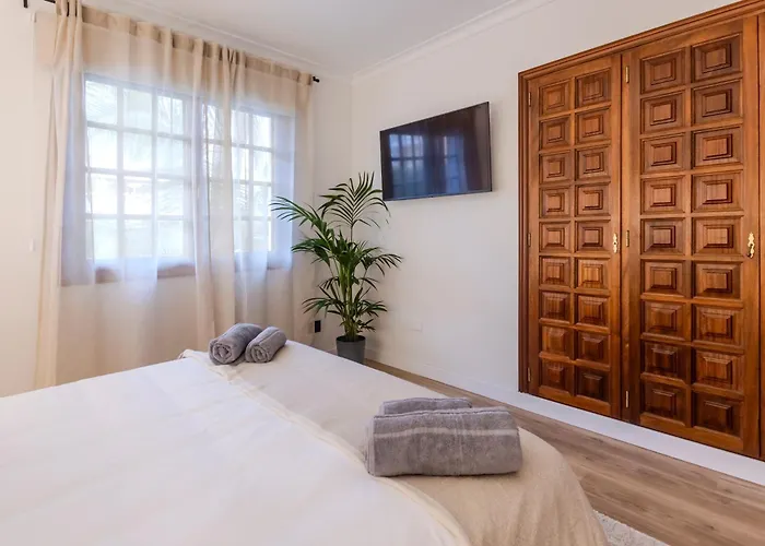 Dağ evi Luxury Teide View, Pool, Sauna & Golf Puerto de la Cruz (Tenerife)